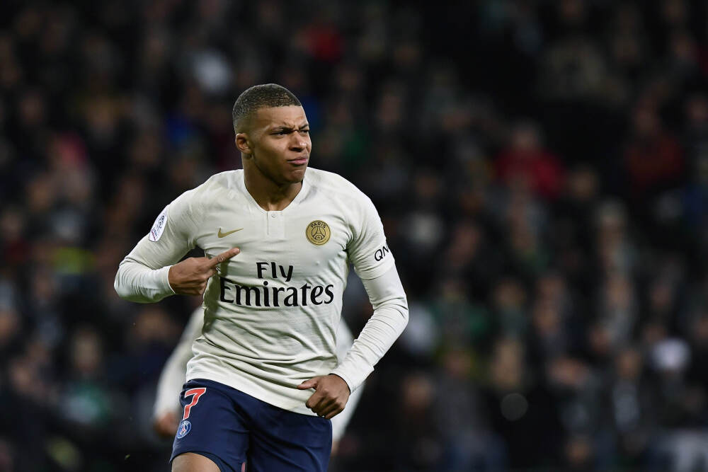 帅丰电器：拟出资5300万元参与认购投资基金 后者将直接投资于超聚变